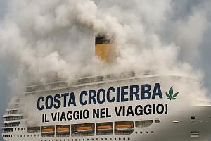 Clicca l'immagine per ingrandirla. 

Nome: Nave da crociera tra la nebbia.jpg 
Visualizzazioni: 2 
Dimensione: 128.1 KB 
ID: 142335