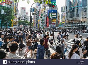 Clicca l'immagine per ingrandirla. 

Nome: shibuya-tokyo-japan-05292018-lots-of-people-crossing-the-street-at-the-famous-shibuya-crossing-T.jpg 
Visualizzazioni: 1 
Dimensione: 297.5 KB 
ID: 129714