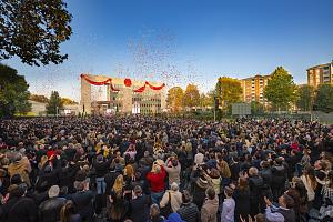 Clicca l'immagine per ingrandirla. 

Nome: scientology_milano.jpg 
Visualizzazioni: 3 
Dimensione: 226.5 KB 
ID: 126983